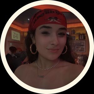 Meet your Posher, Tori